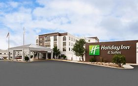 Holiday Inn Hotel & Suites Springfield - i-44